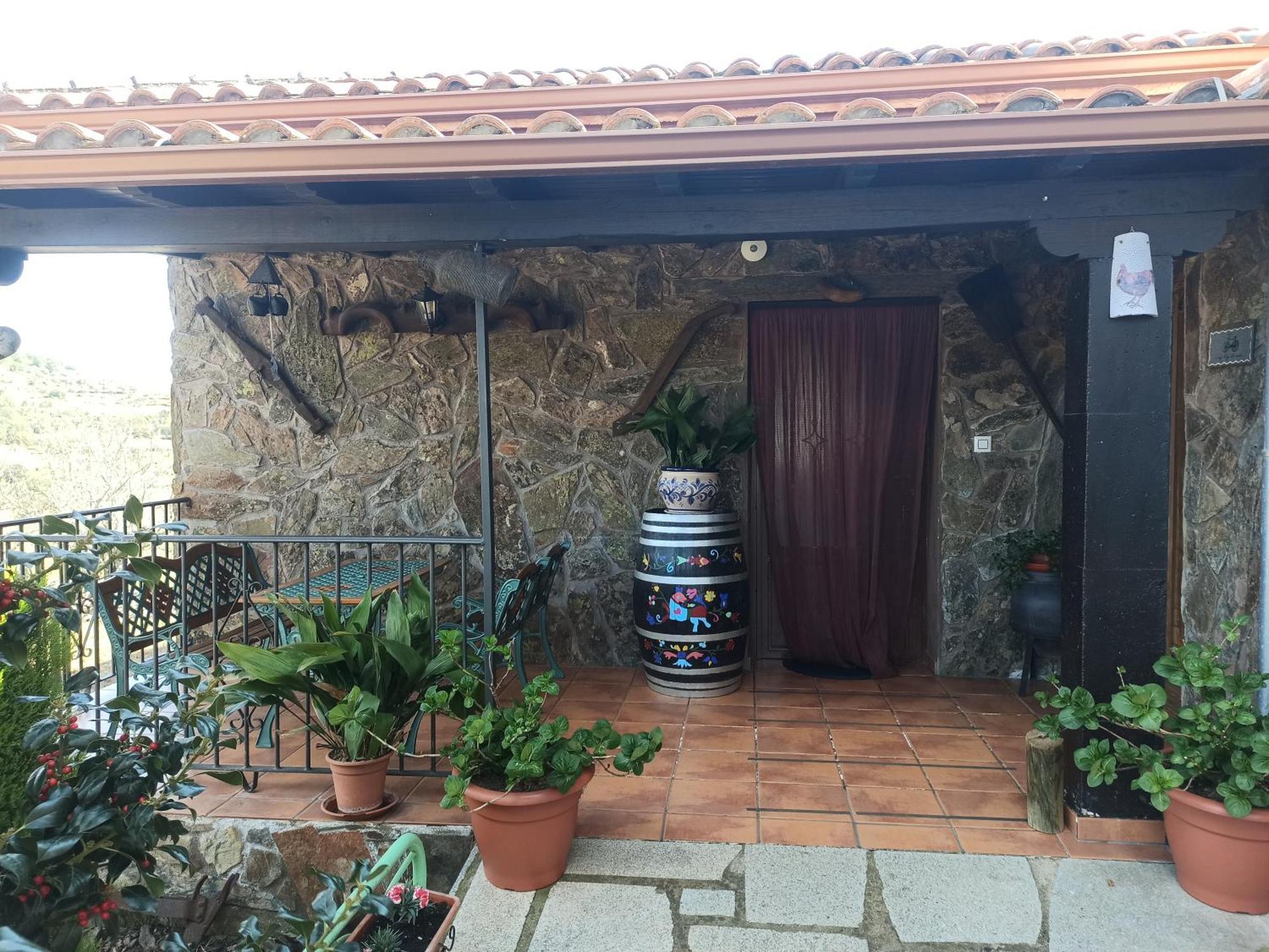 Casa Rural Los Olivos Sotoserrano Екстериор снимка