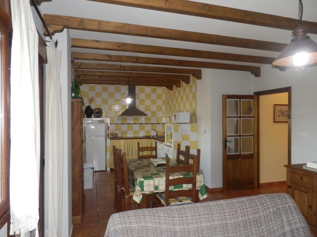 Casa Rural Los Olivos Sotoserrano Екстериор снимка