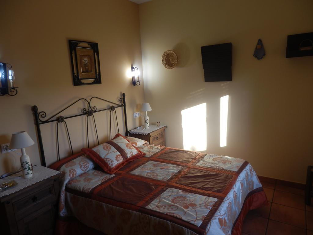 Casa Rural Los Olivos Sotoserrano Екстериор снимка